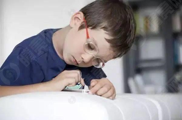 我孩子近视眼了，怎么办？