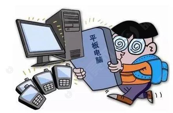 我经常感到视力模糊，怎么进行屈光矫正？