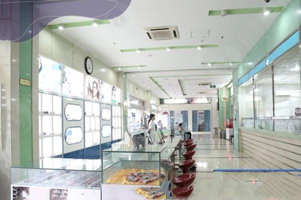 合肥华厦眼科医院配镜处