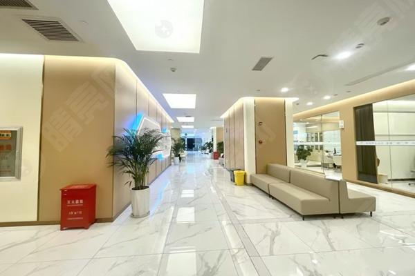 昆明星程眼科医院休息区