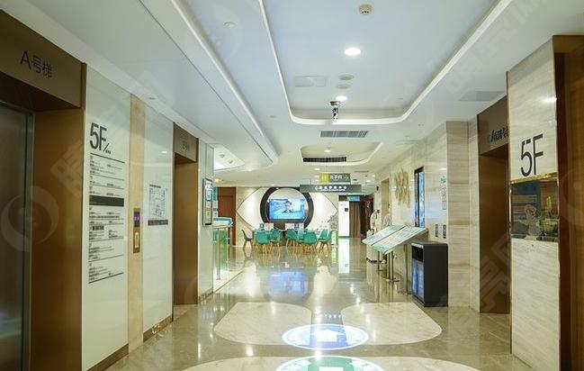 广州爱尔眼科收费明细：激光手术9800起，全飞秒1.6万，性价比高