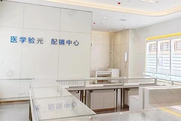 天津华厦眼科医院是不是正规的 正规的眼科医院医生实力派