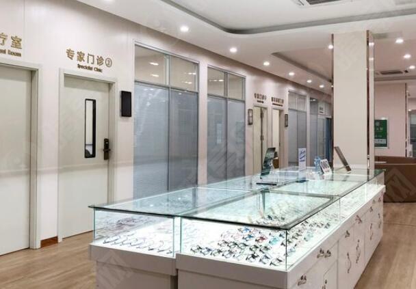 想知道徐州瑞博医院眼科全飞秒激光收费贵吗？无隐形消费且口碑好呀