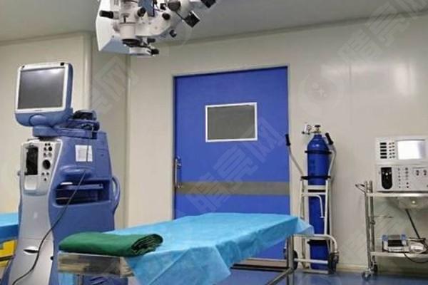 南阳尖峰眼科医院价目表：查实该医院收费合理口碑良好