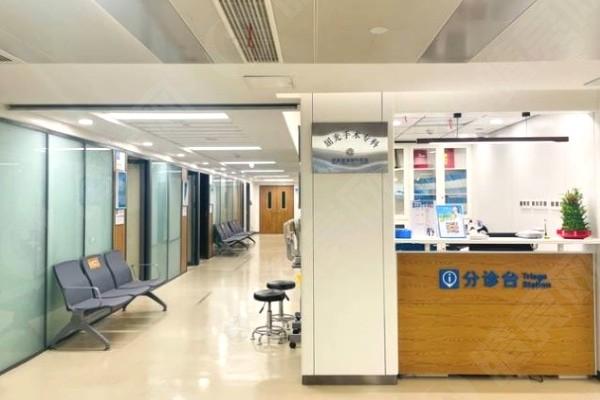 济南普瑞眼科医院白内障多少钱？单焦点3500起，飞秒辅助套餐6800起，国营资质放心